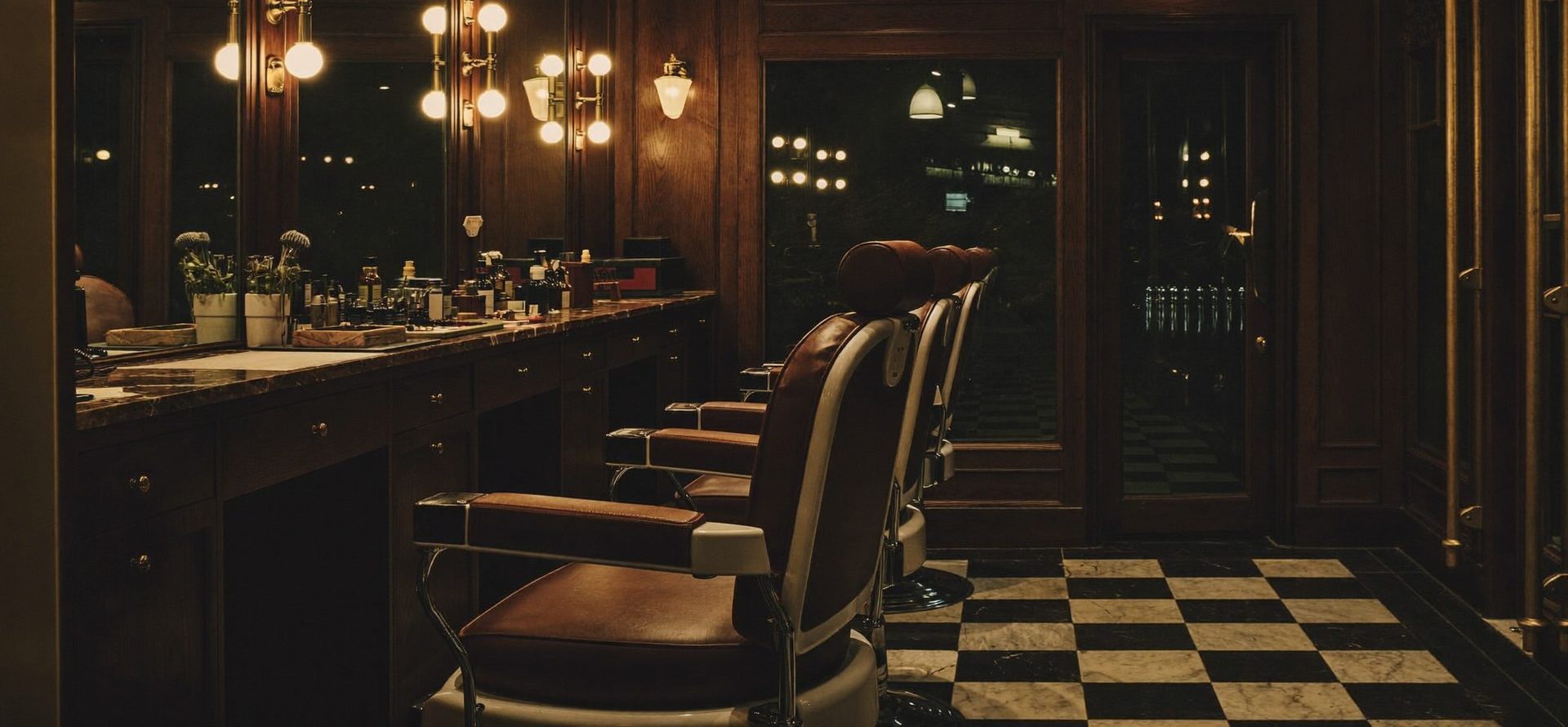 Navaja & Co. — barbería premium